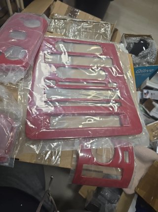 Panel Decorativo Consola Central Coche Rojo