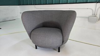 Sofá y sillón Massproduction gris