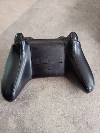 Mando Xbox One Negro
