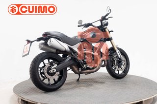 DUCATI SCRAMBLER 1100