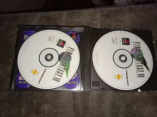 Final Fantasy VII PS1 (Sin carátula delantera)