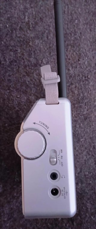 Radio Sangean PR-D6 AM/FM Beige crema