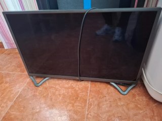 Televisor Nevir con Aplicaciones