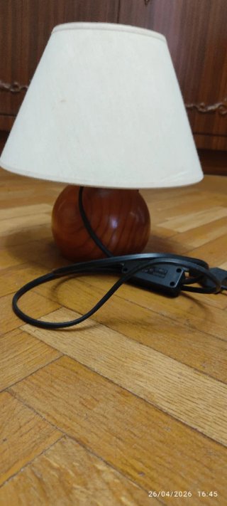 Lamparas de techo y de mesa