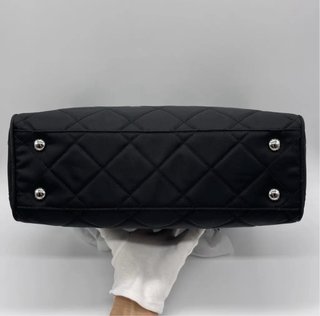 (Nuevo)Espectacular Bolso Prada original (vale1150