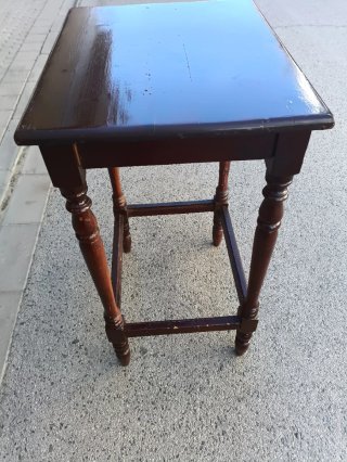Mesa Alta Madera Maciza Robusta