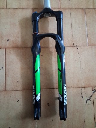 Suspensión RockShox 130mm