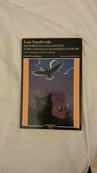 Historia de una gaviota y del gato que le ensen...