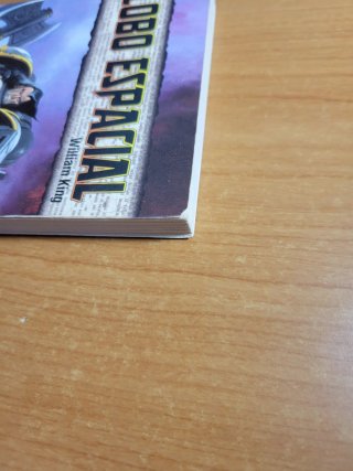 Lobo espacial warhammer libro