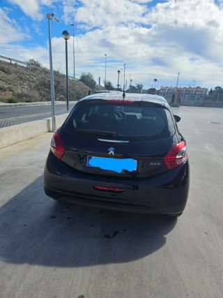 Peugeot 208 | 1.2 cc | Año 2014