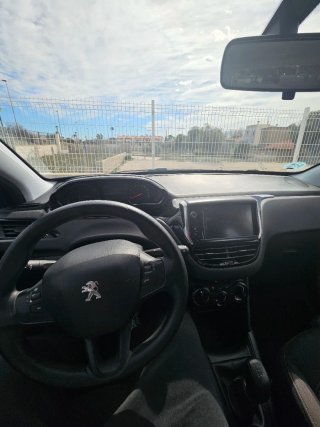 Peugeot 208 | 1.2 cc | Año 2014