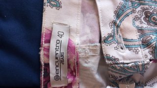 Pantalones de mujer con estampado floral