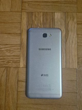 Samsung Galaxy J7