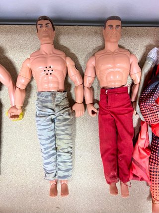 Coche Action Man con figuras