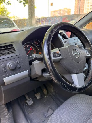 Opel Zafira 2009