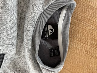 Jersey Quiksilver niño talla 10 gris