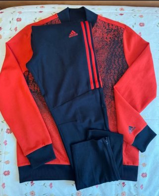 Chándal Adidas Negro y Rojo