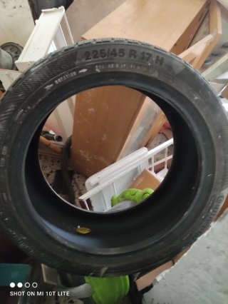 Neumático 225/45 R 17 H Continental