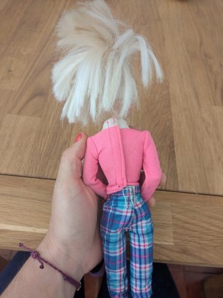 Barbie skater