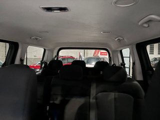 Hyundai Staria 2.2 CRDI Maxx 9S 9 PLAZAS