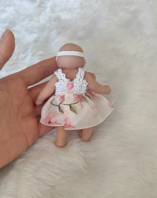 Mini Bebé artesanal de silicona