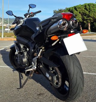 Yamaha FZ6 Fazer 600 2006 Negra