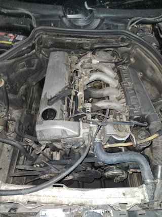 Mercedes 124W 250d año 88