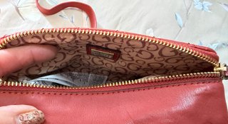 Bolsos bandolera Guess acolchado