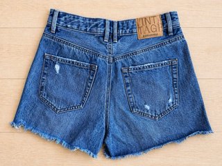 Shorts vaqueros rotos Stradivarius