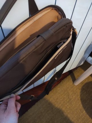 Bolsa portátil acolchada Samsonite marrón y beige