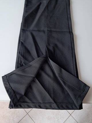Pantaloni neri Donna Taglia 46, con Zip e laccetti