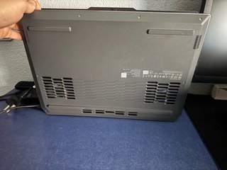 Portátil Gaming Lenovo LOQ