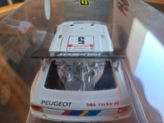 Scalextric Peugeot 205 Turbo 16 OSC SRC