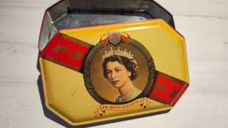 Lata Conmemorativa Reina Isabel II 1953