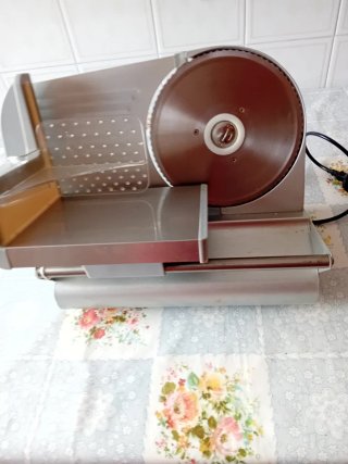 Cortafiambres Clatronic