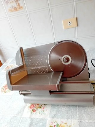 Cortafiambres Clatronic