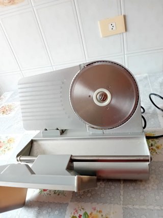 Cortafiambres Clatronic