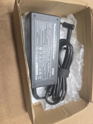 Adaptador CA 65W