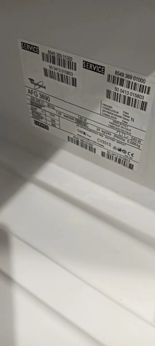 CONGELADOR VERTICAL WHIRLPOOL NO FROST ENERGÍA A+