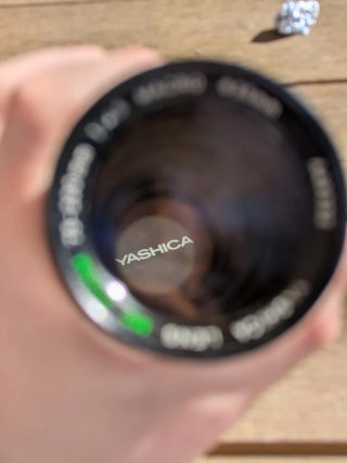 Yashica 75-200mm f/4.5 Macro