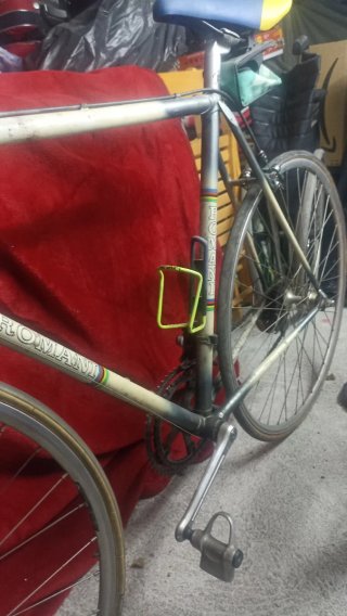 Bicicleta de carretera Romani