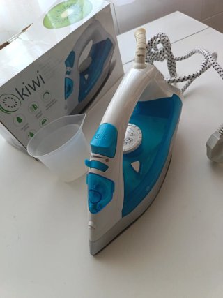 Plancha de vapor Kiwi KSI6320 2200W