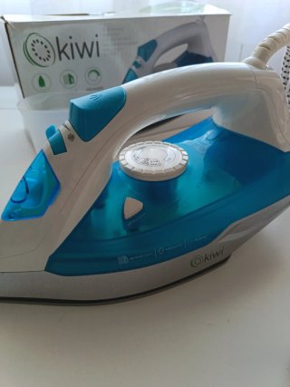 Plancha de vapor Kiwi KSI6320 2200W