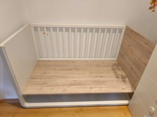 Cuna convertible madera y blanco