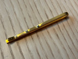 Aguja de corbata Vid chapada en oro