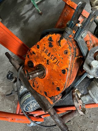 Bomba de agua Trasfil para tractor