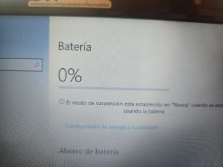 Portátil Toshiba Rojo