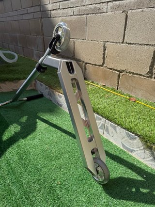 Scooter Freestyle Striker Lux Plateado