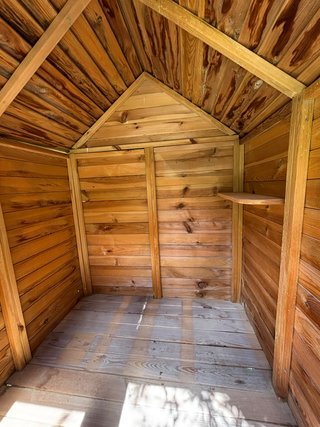 Casita de madera para niños