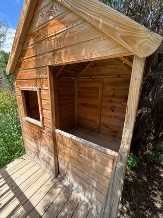 Casita de madera para niños